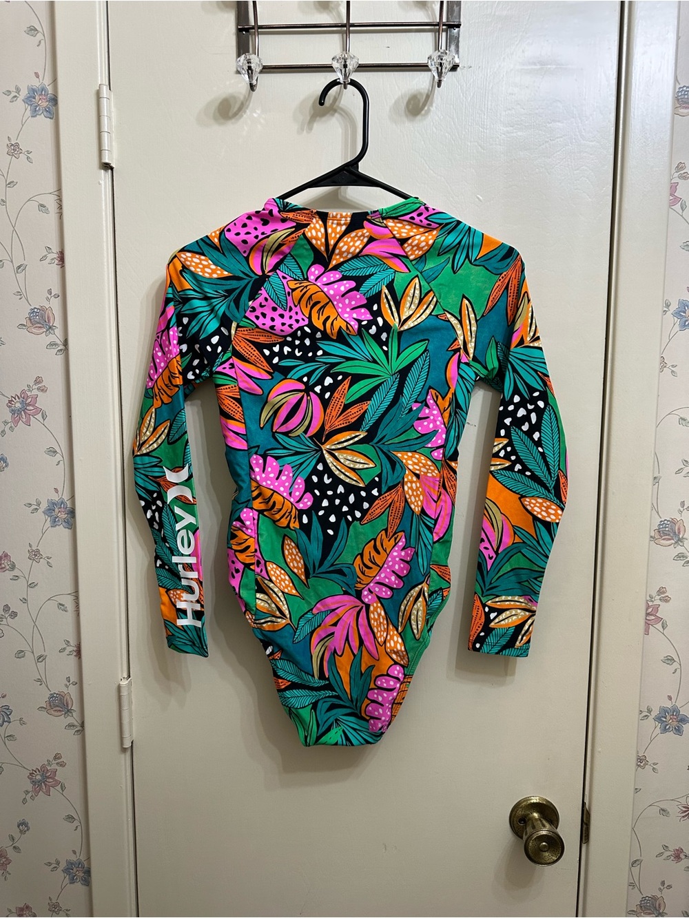 Hurley Long Sleeve Zip One Piece Swimsuit SZ XS - Picture 3 of 6